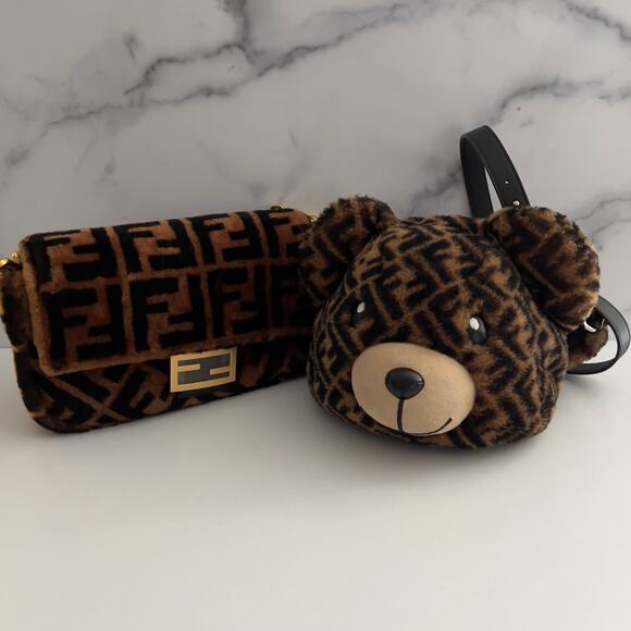 Fendi Shearling Cuty Bear Bag - Picture 10 of 10